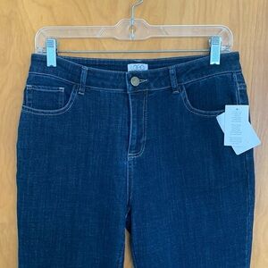 NWT Logo by Lori Goldstein Dark Wash Skinny Jeans